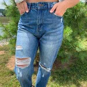 High rise denim boyfriend jeans
